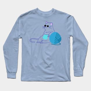 Fat cat with yarn Long Sleeve T-Shirt